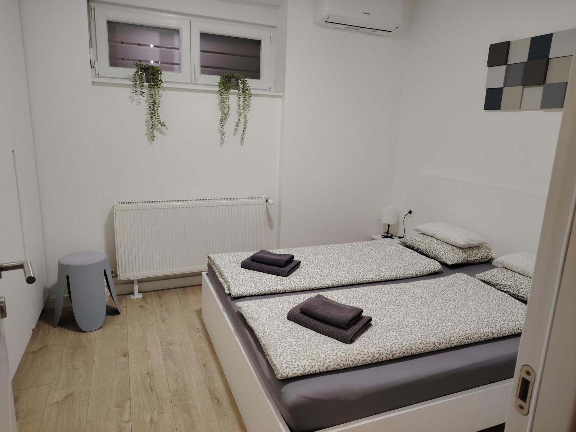 Apartman „Karolina” Nova Gradiska Exterior foto